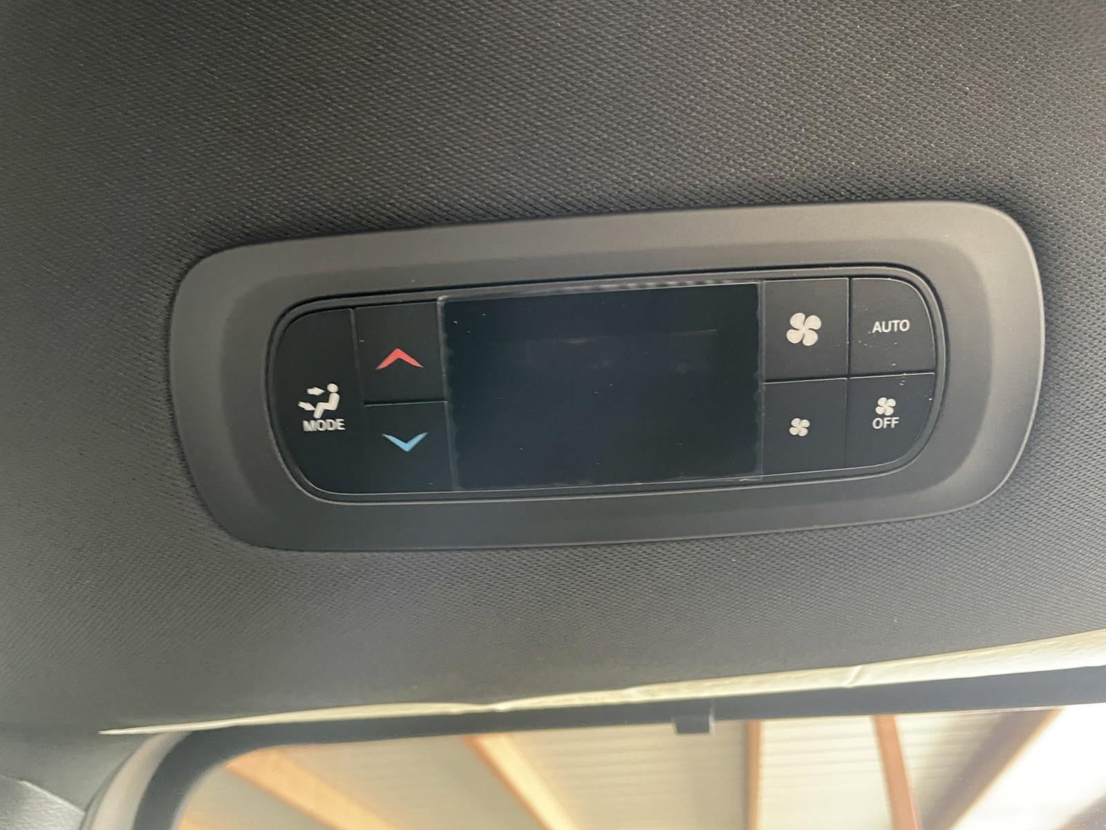 2025 Chrysler Pacifica PACIFICA SELECT