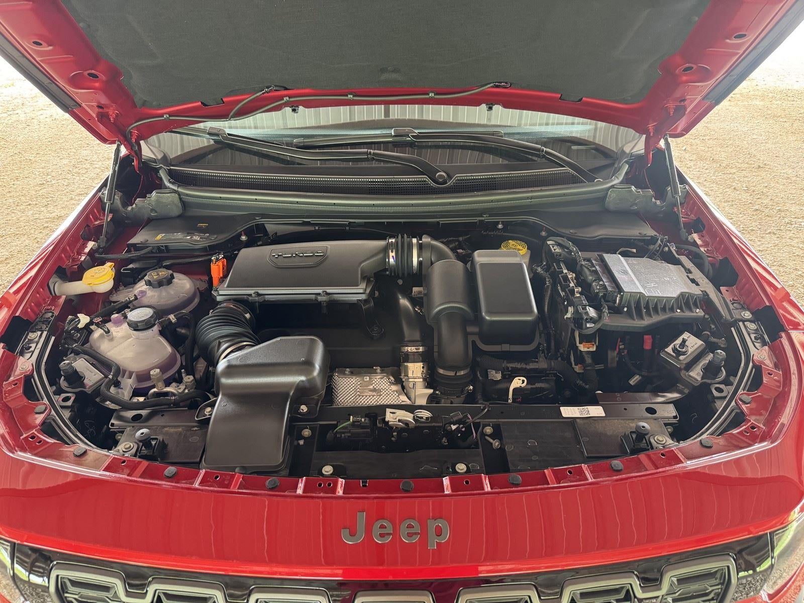 2026 Jeep Cherokee CHEROKEE LAREDO 4X4