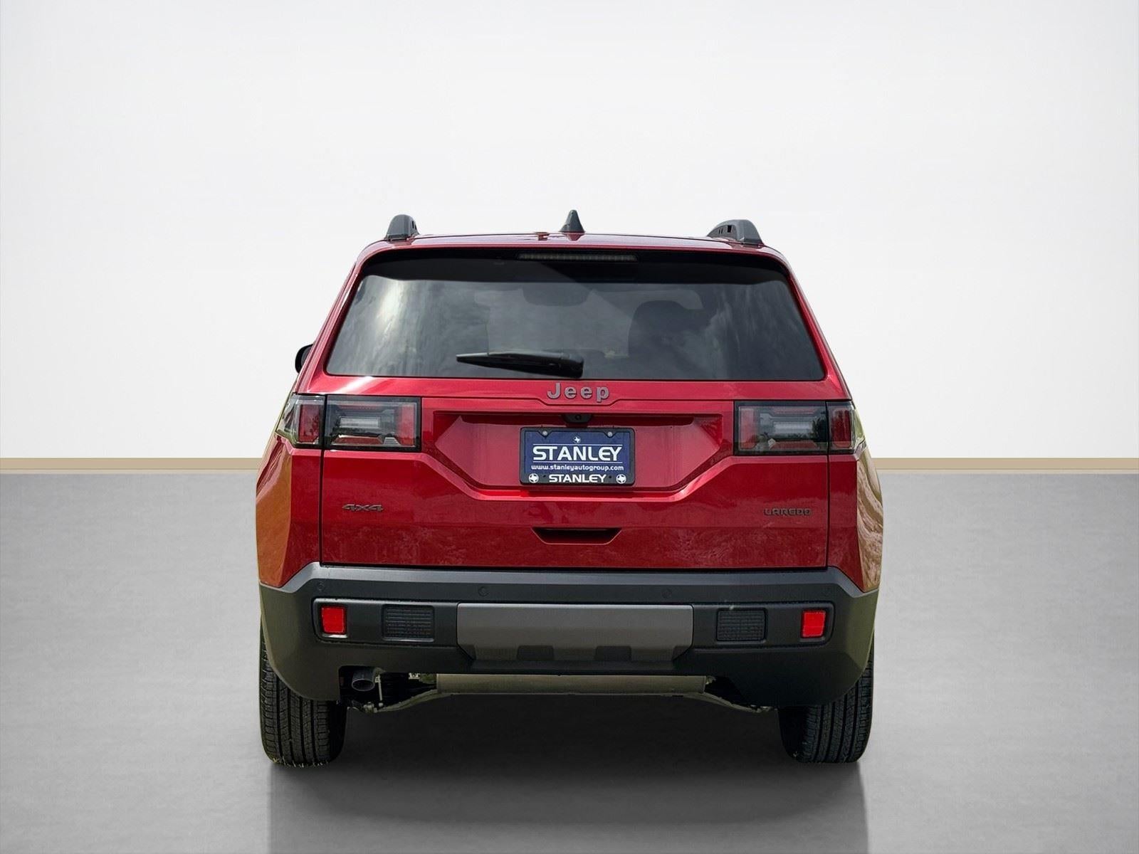 2026 Jeep Cherokee CHEROKEE LAREDO 4X4