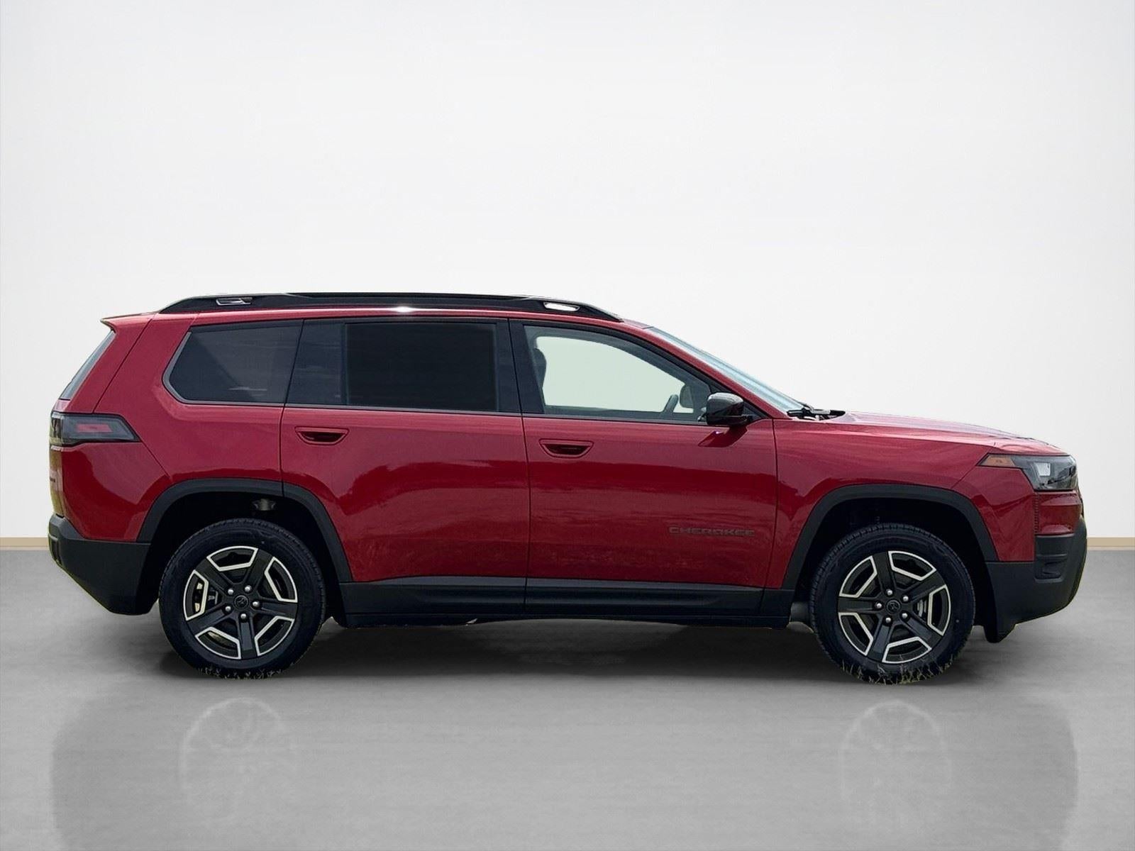 2026 Jeep Cherokee CHEROKEE LAREDO 4X4