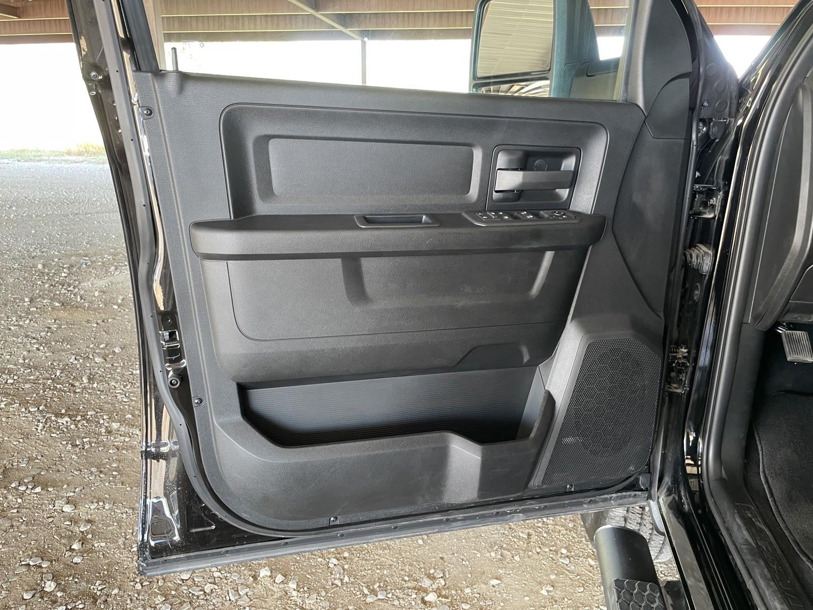 2025 RAM Ram 2500 RAM 2500 TRADESMAN CREW CAB 4X4 6'4' BOX