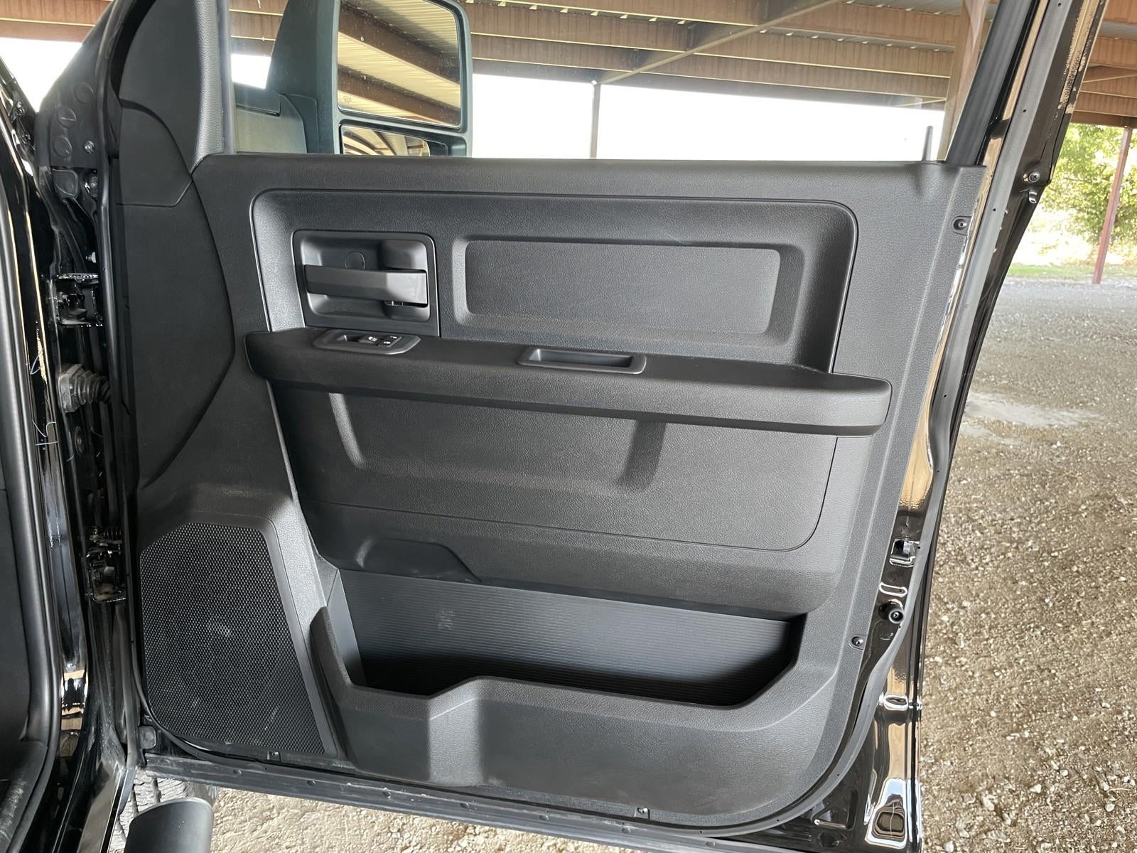 2025 RAM Ram 2500 RAM 2500 TRADESMAN CREW CAB 4X4 6'4' BOX