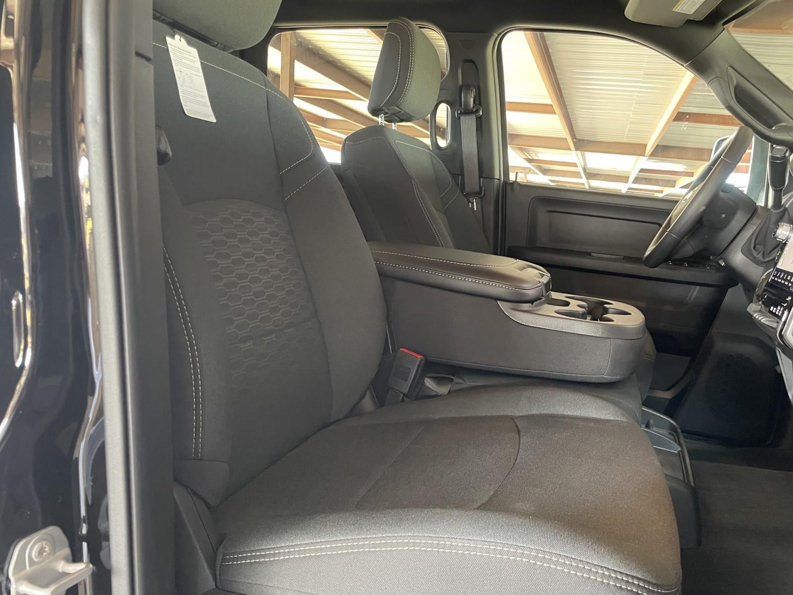 2025 RAM Ram 2500 RAM 2500 TRADESMAN CREW CAB 4X4 6'4' BOX