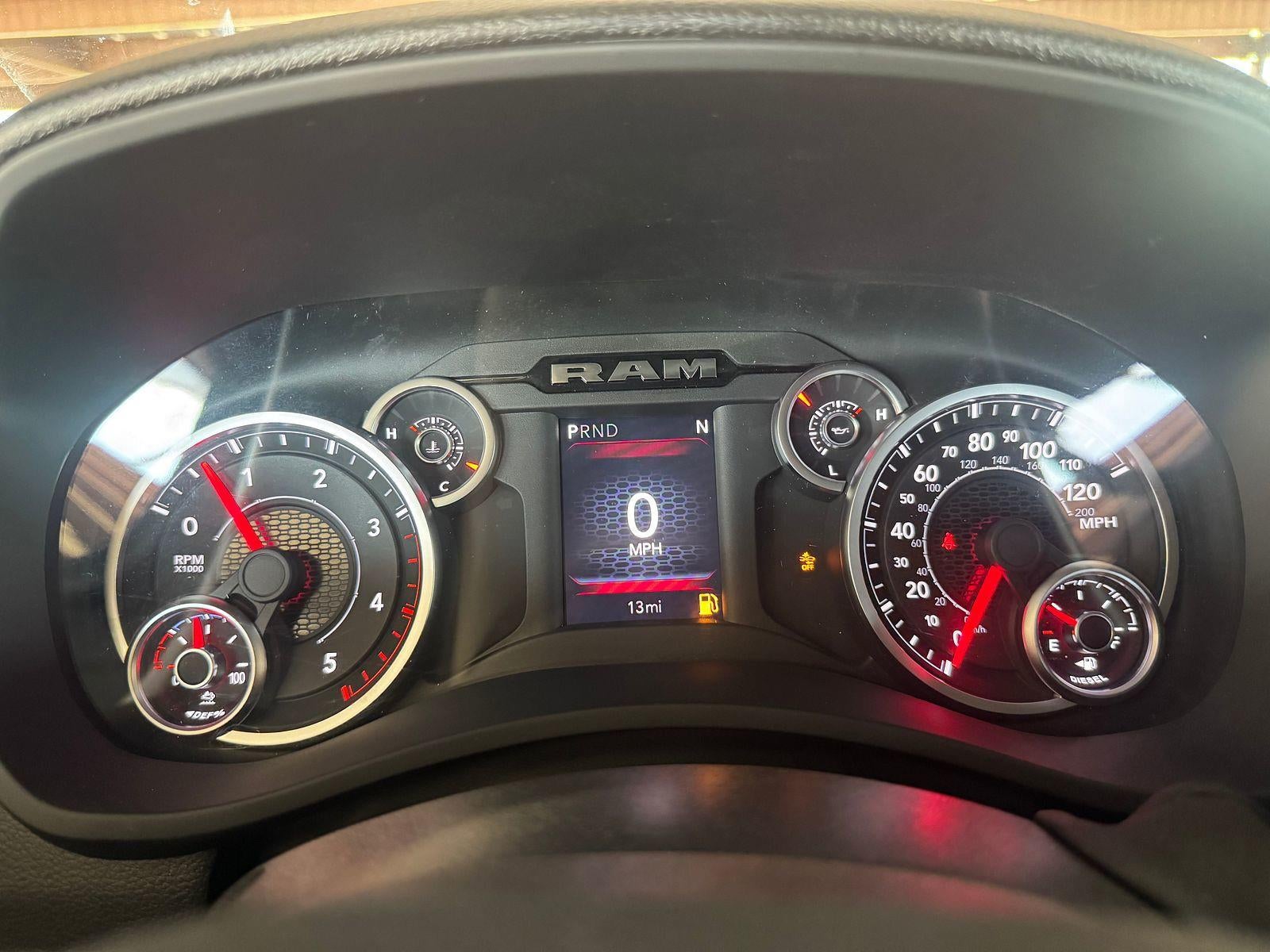 2026 RAM Ram 2500 RAM 2500 TRADESMAN CREW CAB 4X4 6'4' BOX