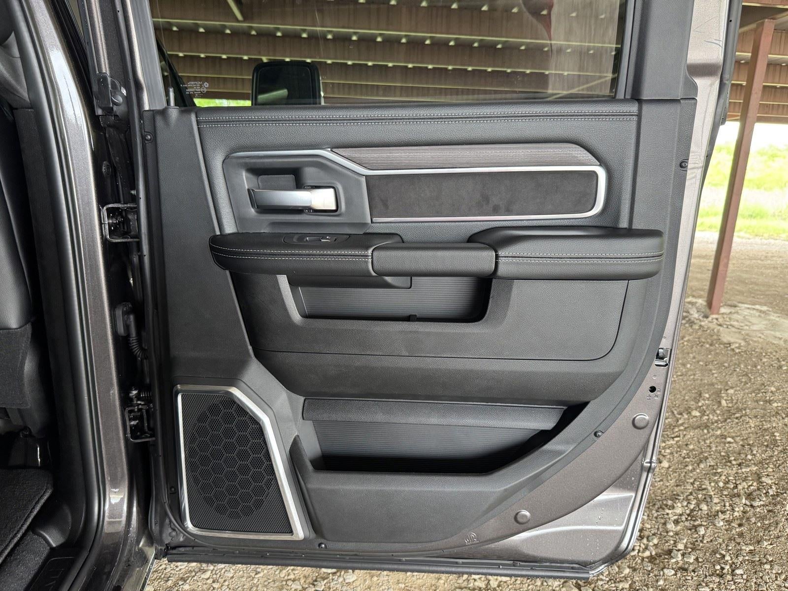 2026 RAM Ram 2500 RAM 2500 LARAMIE CREW CAB 4X4 6'4' BOX