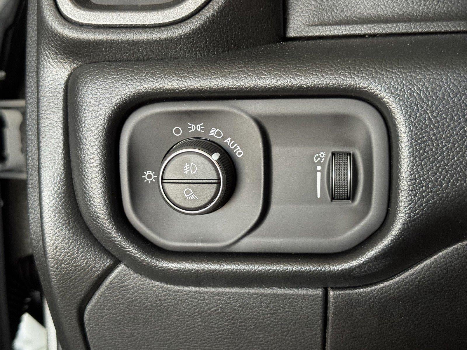 2027 RAM 3500 Tradesman