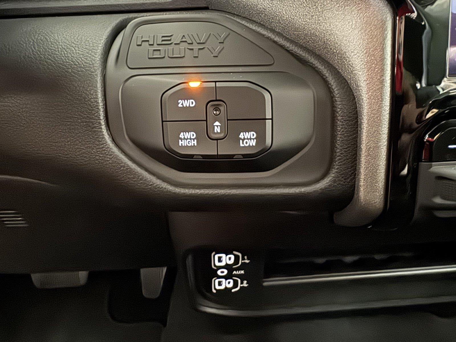 2026 RAM Ram 3500 RAM 3500 TRADESMAN CREW CAB 4X4 8' BOX