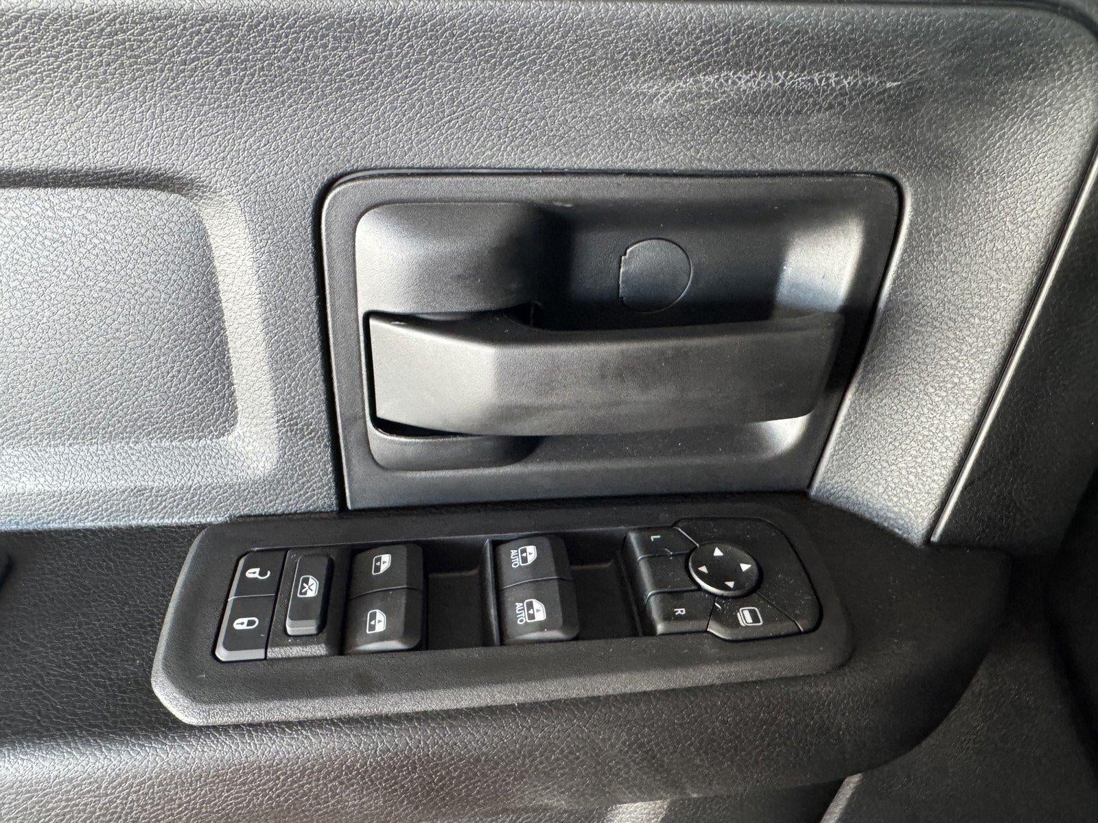 2026 RAM Ram 3500 RAM 3500 TRADESMAN CREW CAB 4X4 8' BOX
