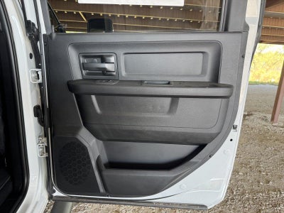 2027 RAM Ram 3500 RAM 3500 TRADESMAN CREW CAB 4X4 8' BOX