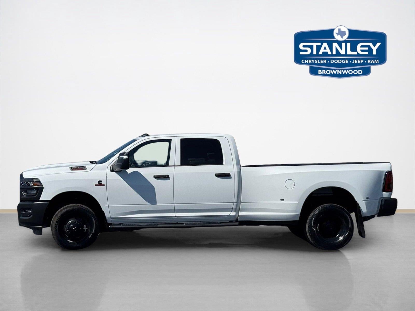 2027 RAM Ram 3500 RAM 3500 TRADESMAN CREW CAB 4X4 8' BOX