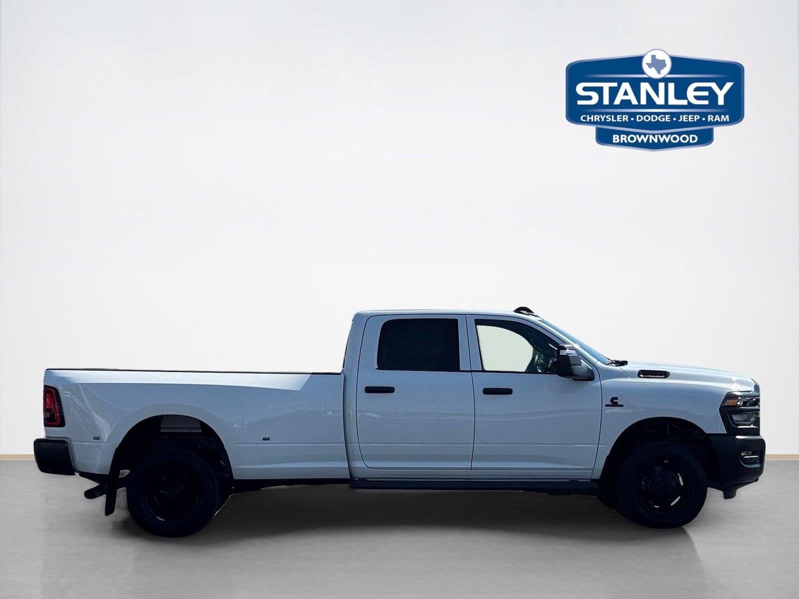 2027 RAM Ram 3500 RAM 3500 TRADESMAN CREW CAB 4X4 8' BOX
