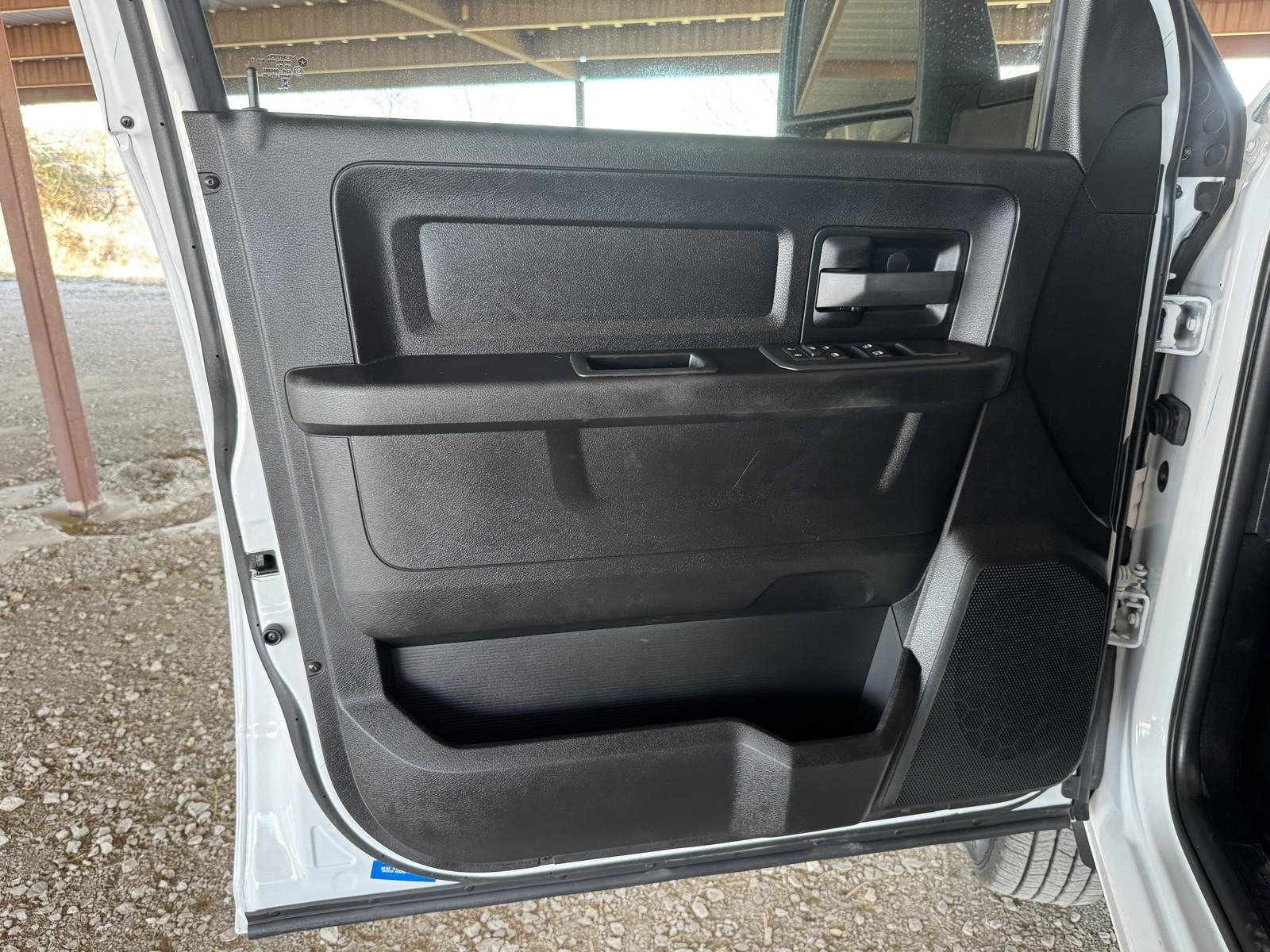 2026 RAM Ram 3500 RAM 3500 TRADESMAN CREW CAB 4X4 8' BOX