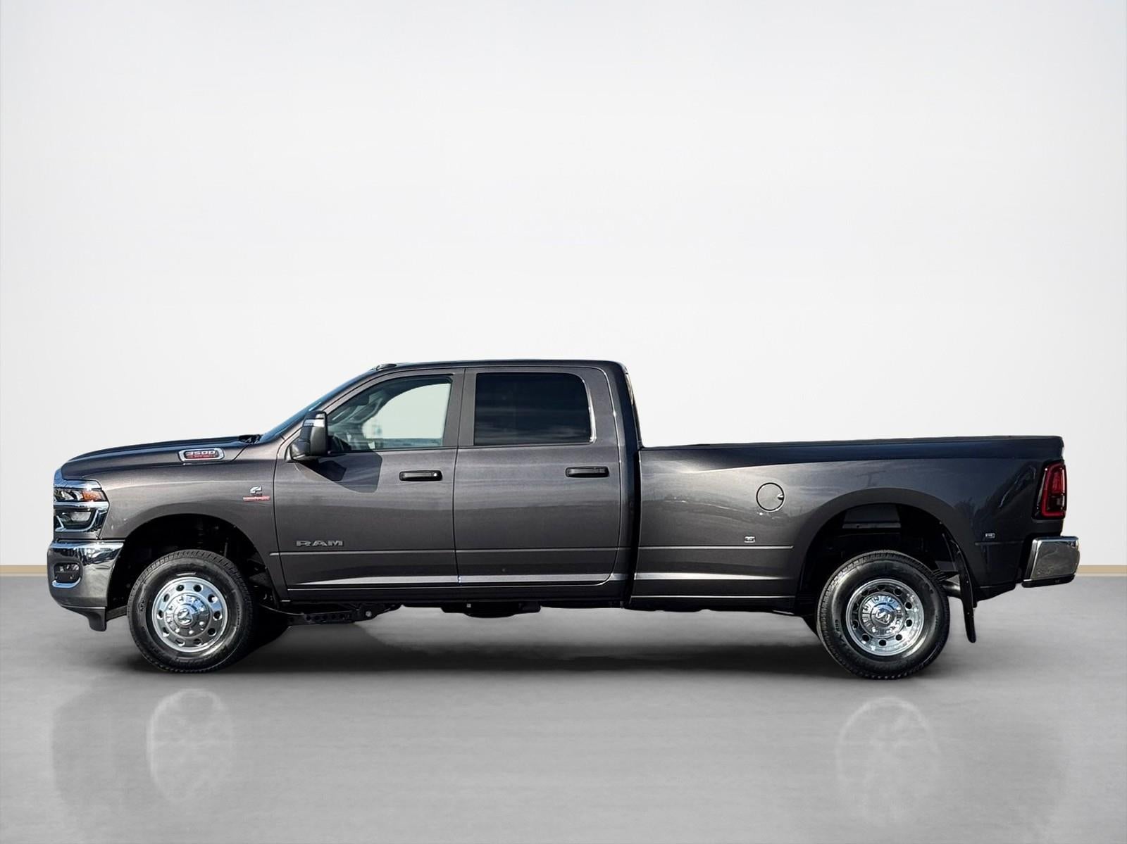 2026 RAM Ram 3500 RAM 3500 LONE STAR CREW CAB 4X4 8' BOX