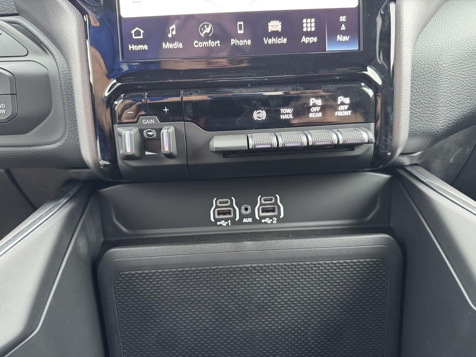 2026 RAM Ram 3500 RAM 3500 LONE STAR CREW CAB 4X4 8' BOX