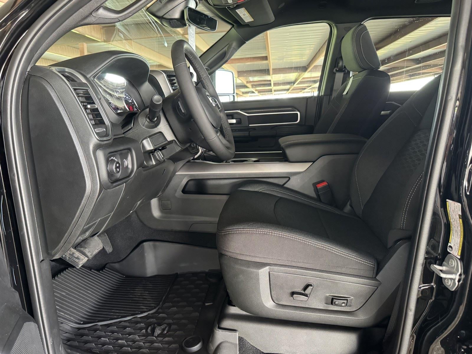 2026 RAM Ram 3500 RAM 3500 LONE STAR CREW CAB 4X4 8' BOX