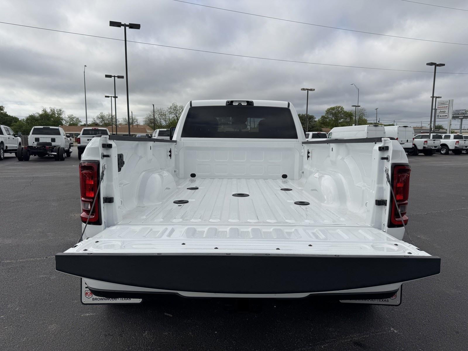 2026 RAM Ram 3500 RAM 3500 LONE STAR CREW CAB 4X4 8' BOX