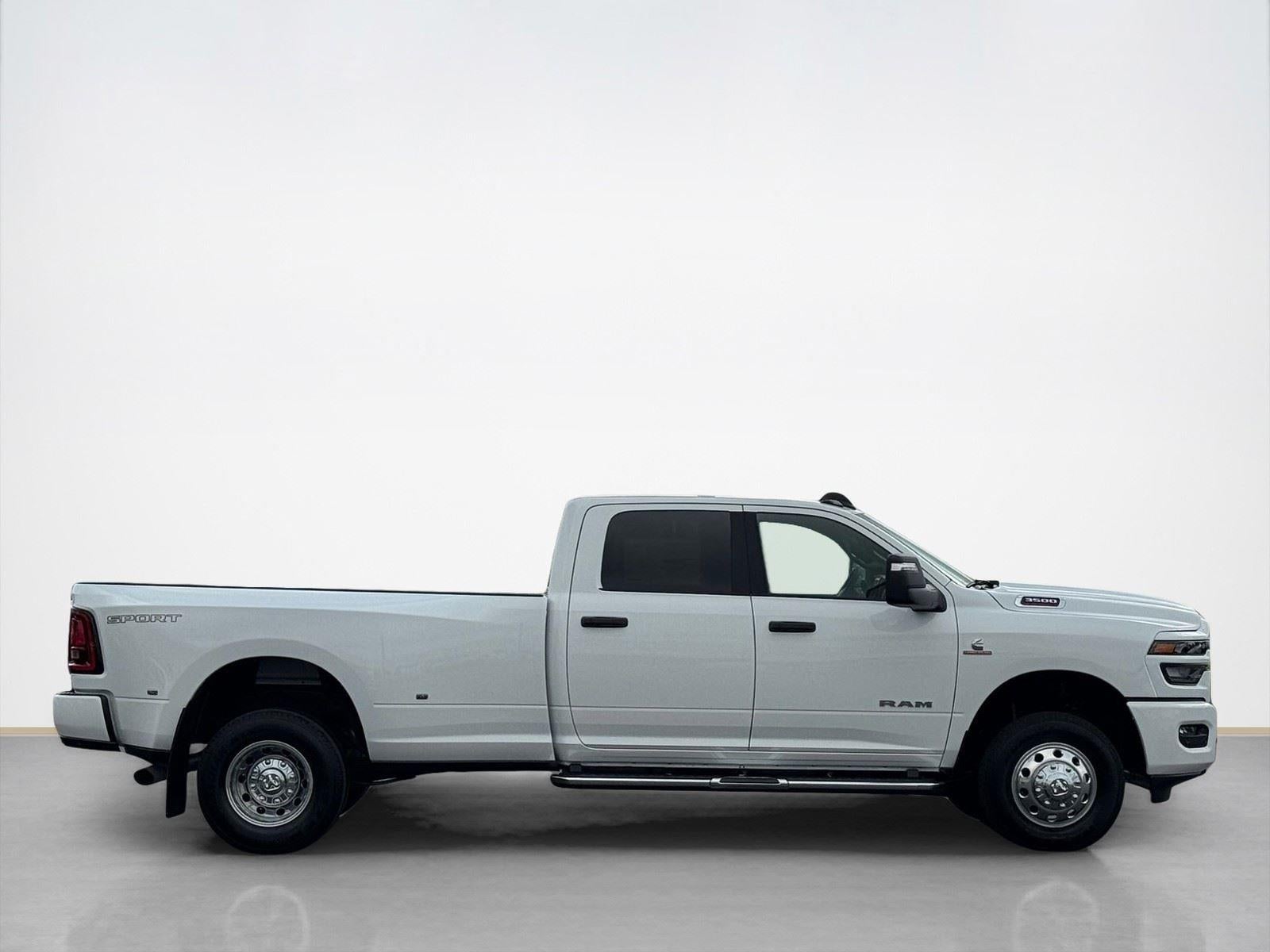 2026 RAM Ram 3500 RAM 3500 LONE STAR CREW CAB 4X4 8' BOX