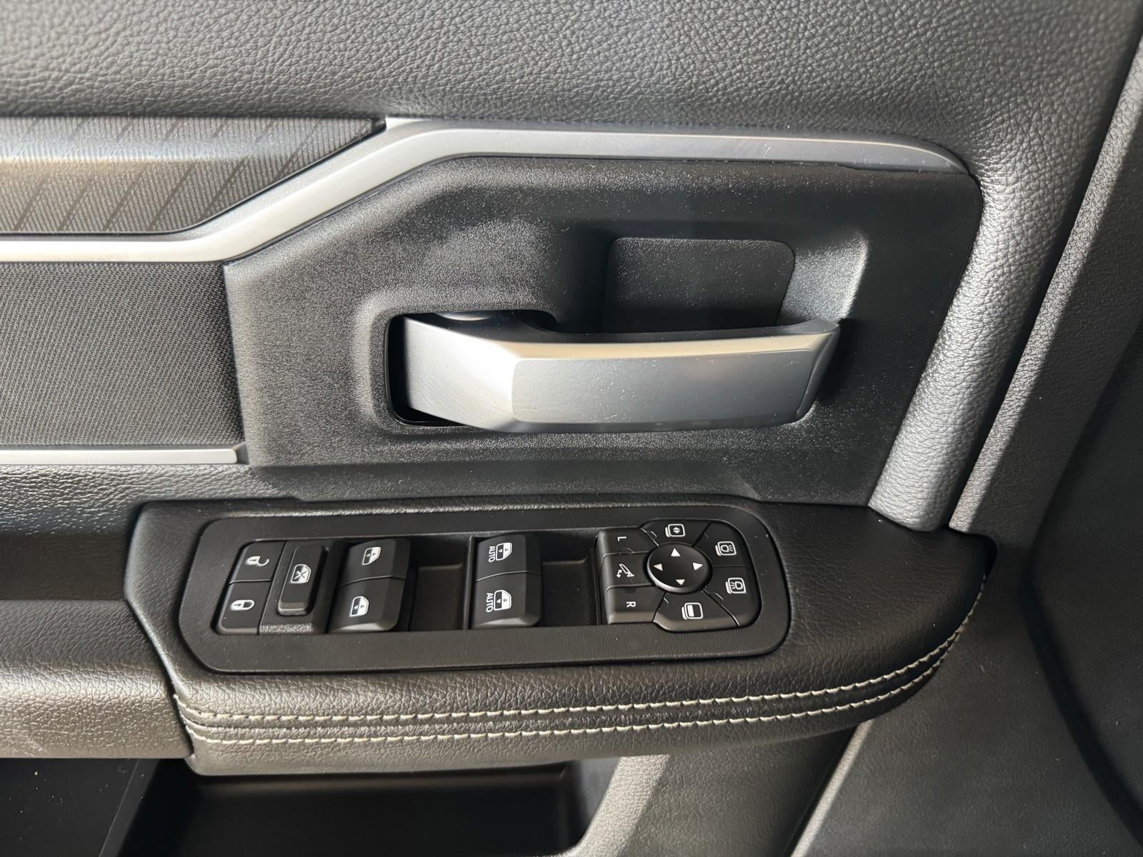 2026 RAM Ram 3500 RAM 3500 LONE STAR CREW CAB 4X4 8' BOX