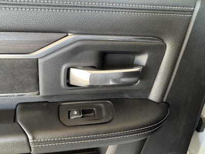 2026 RAM Ram 3500 RAM 3500 LARAMIE CREW CAB 4X4 8' BOX