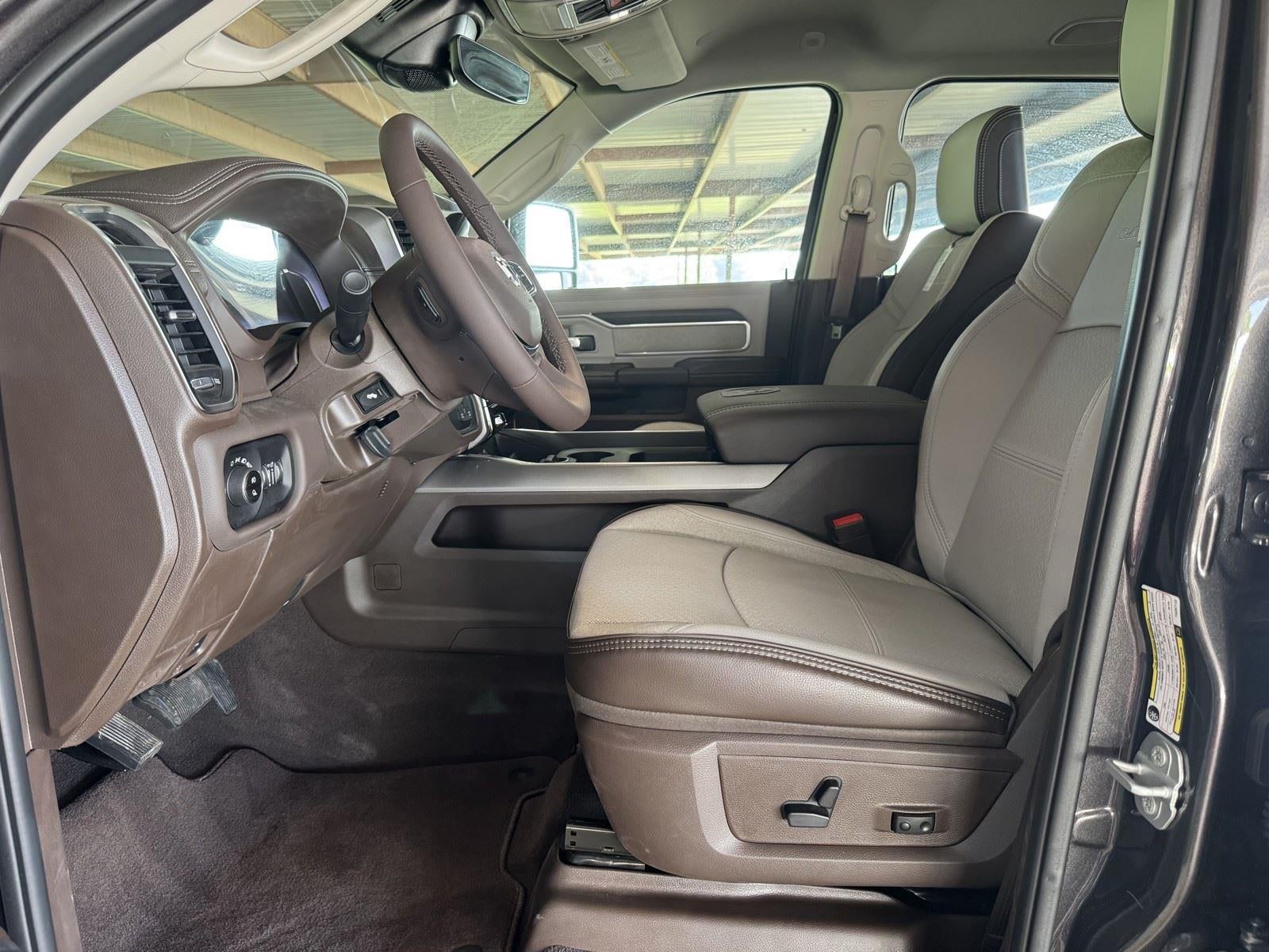 2026 RAM Ram 3500 RAM 3500 LARAMIE CREW CAB 4X4 8' BOX