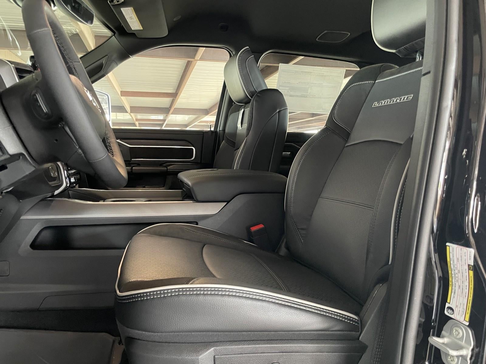 2026 RAM Ram 3500 RAM 3500 LARAMIE CREW CAB 4X4 8' BOX