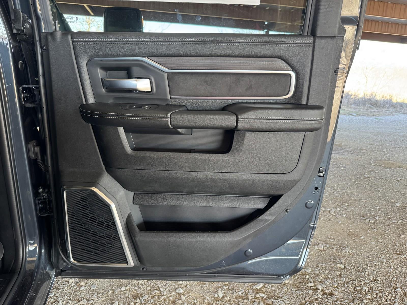 2026 RAM Ram 3500 RAM 3500 LARAMIE CREW CAB 4X4 8' BOX