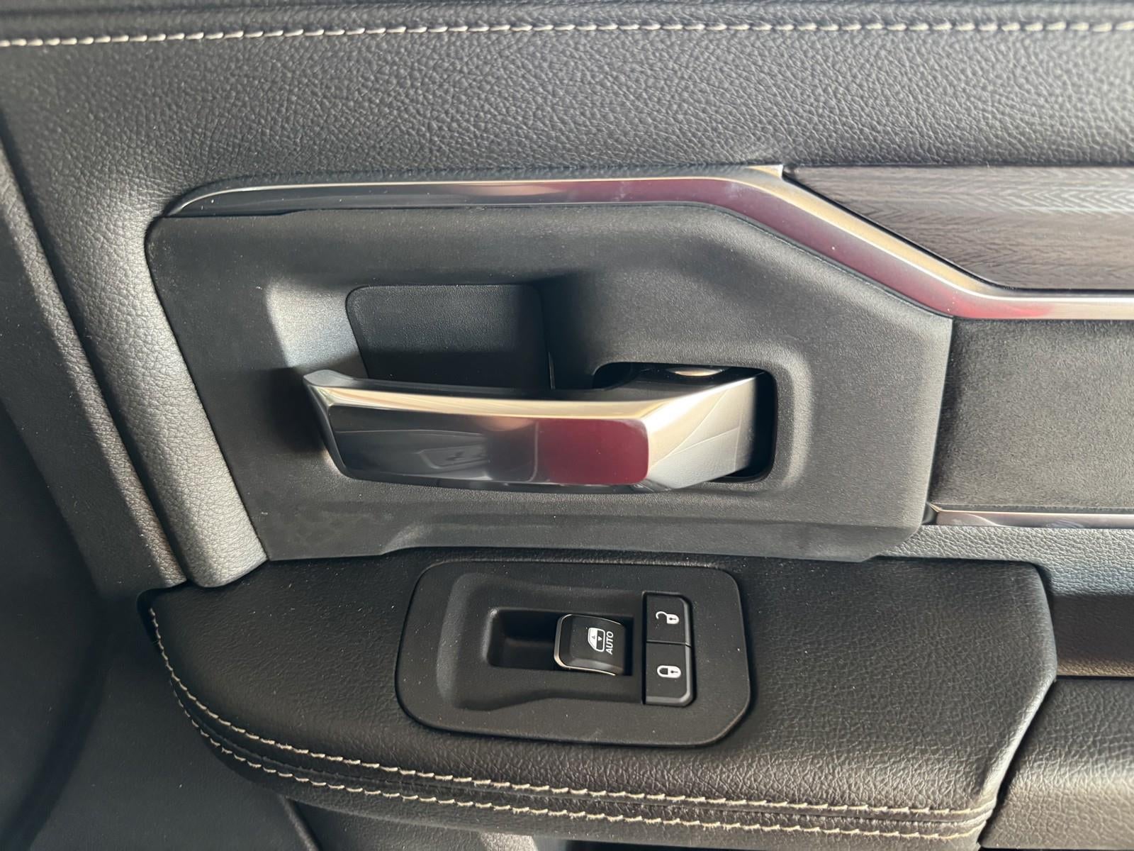 2026 RAM Ram 3500 RAM 3500 LARAMIE CREW CAB 4X4 8' BOX