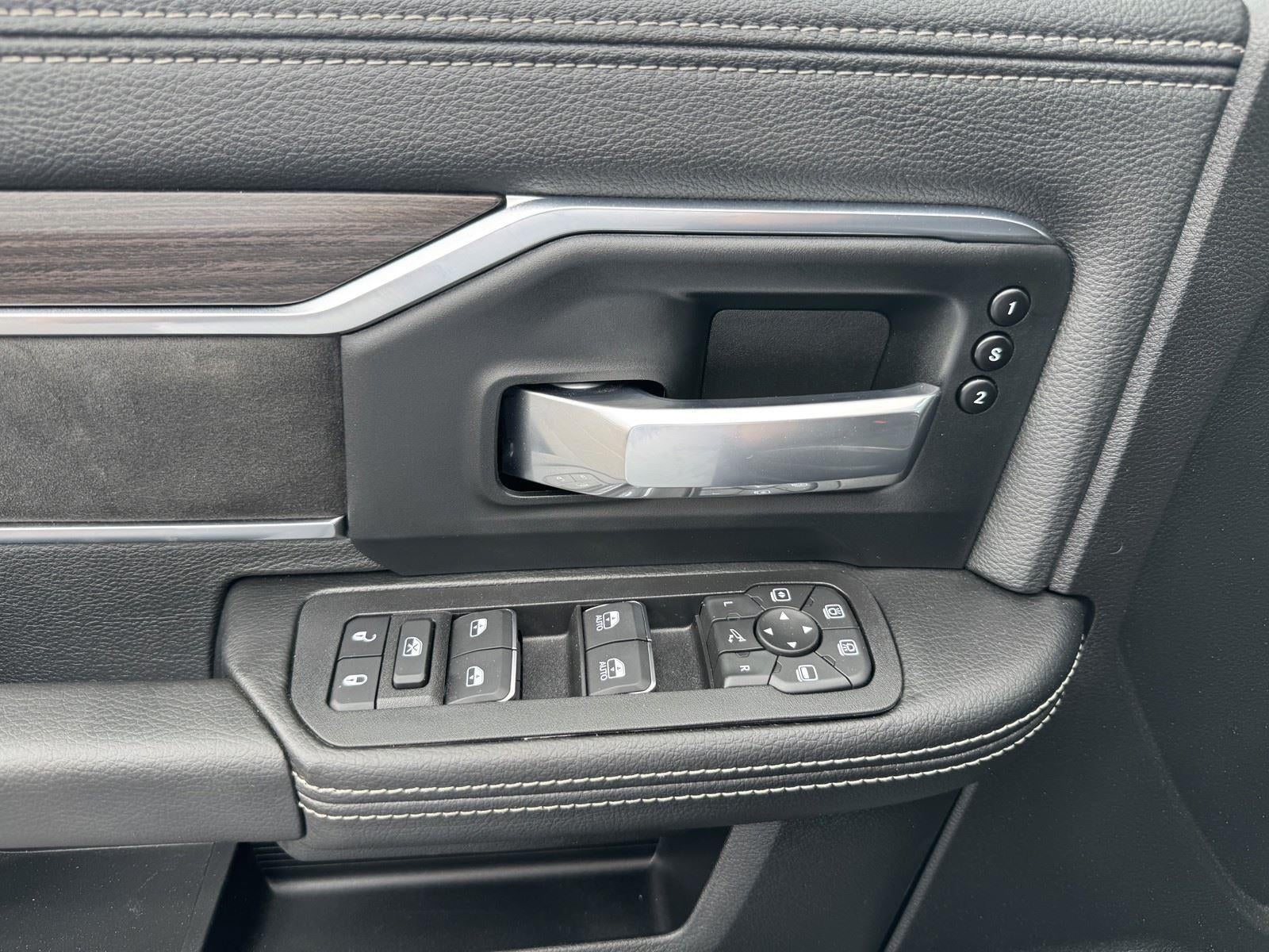 2026 RAM Ram 3500 RAM 3500 LARAMIE MEGA CAB 4X4 6'4' BOX