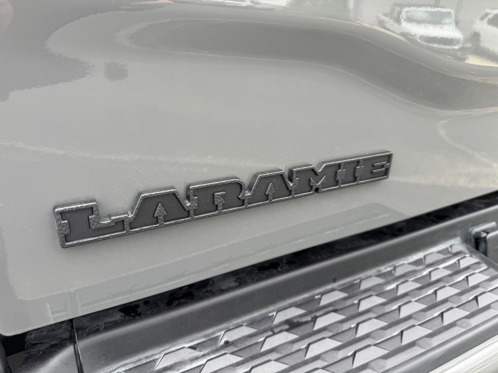 2026 RAM Ram 3500 RAM 3500 LARAMIE MEGA CAB 4X4 6'4' BOX