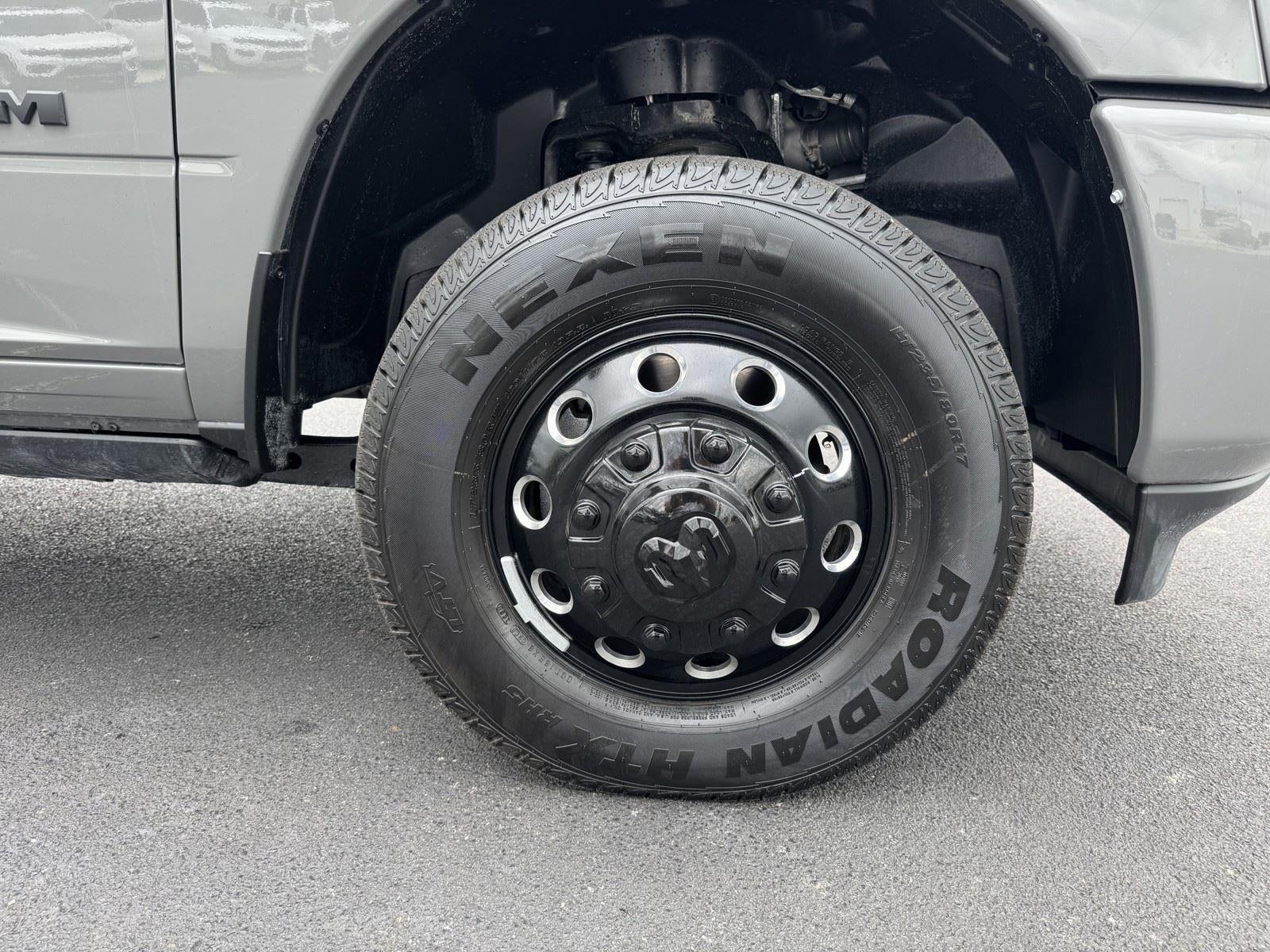 2026 RAM Ram 3500 RAM 3500 LARAMIE MEGA CAB 4X4 6'4' BOX