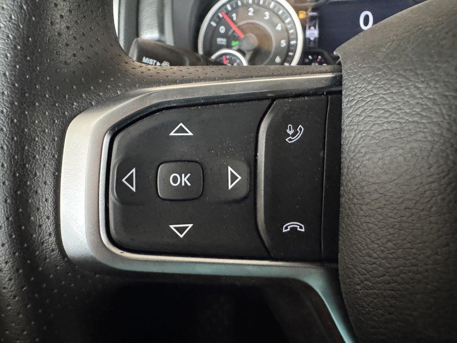 2026 RAM 1500 RAM 1500 EXPRESS CREW CAB 4X4 5'7' BOX