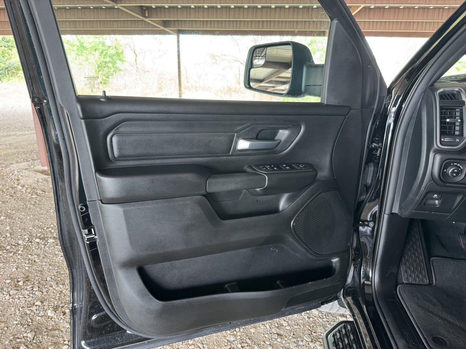 2026 RAM 1500 RAM 1500 EXPRESS CREW CAB 4X4 5'7' BOX