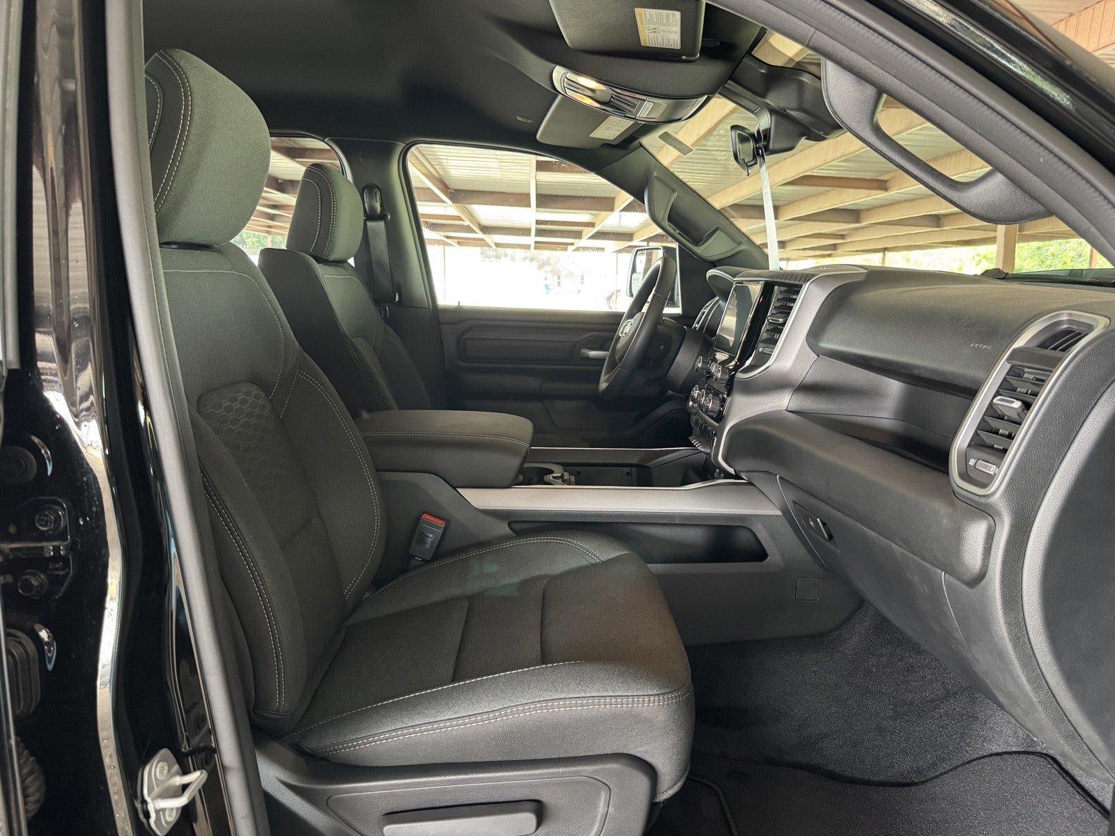 2026 RAM 1500 RAM 1500 EXPRESS CREW CAB 4X4 5'7' BOX