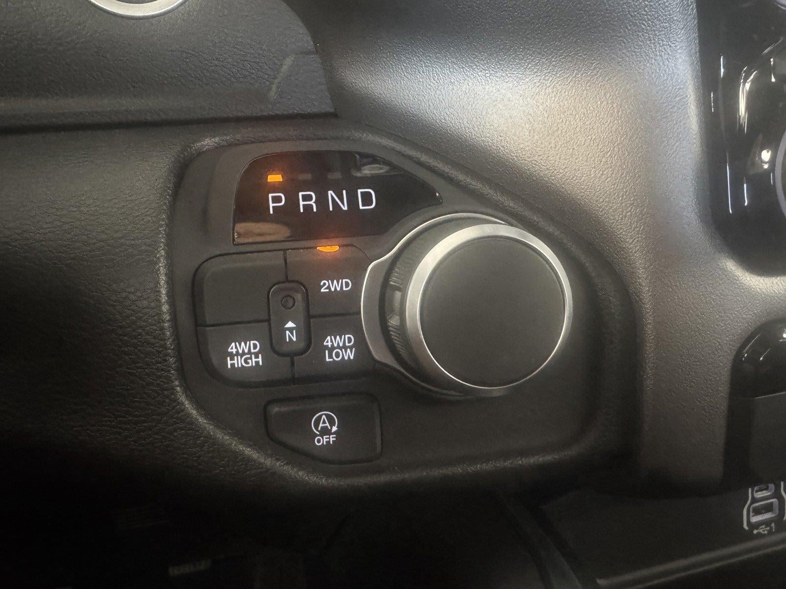 2026 RAM 1500 RAM 1500 EXPRESS CREW CAB 4X4 5'7' BOX