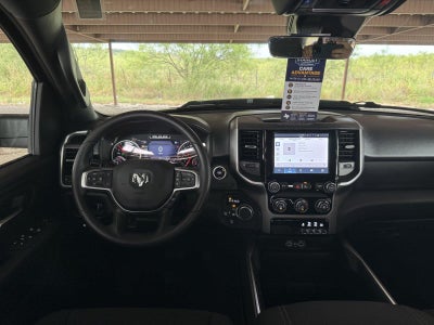2026 RAM 1500 RAM 1500 EXPRESS CREW CAB 4X4 5'7' BOX