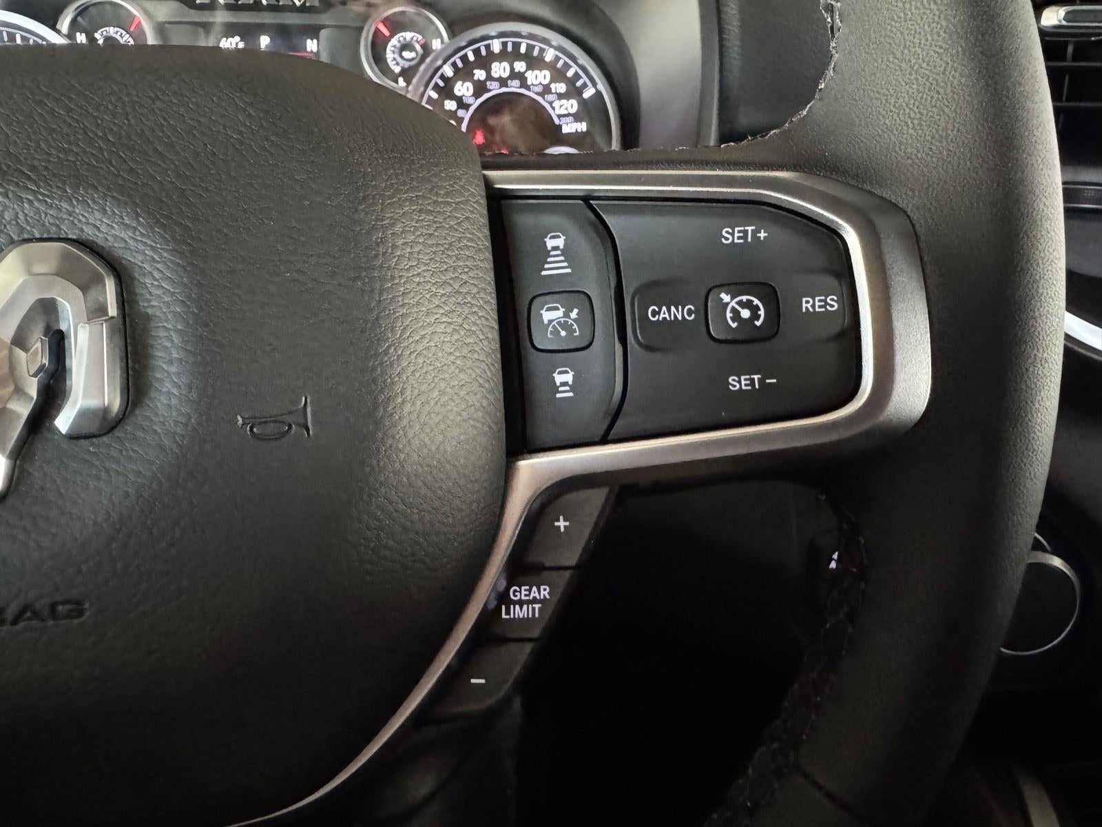 2026 RAM Ram 1500 RAM 1500 LONE STAR CREW CAB 4X4 5'7' BOX