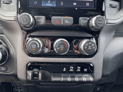 2026 RAM Ram 1500 RAM 1500 WARLOCK CREW CAB 4X4 5'7' BOX