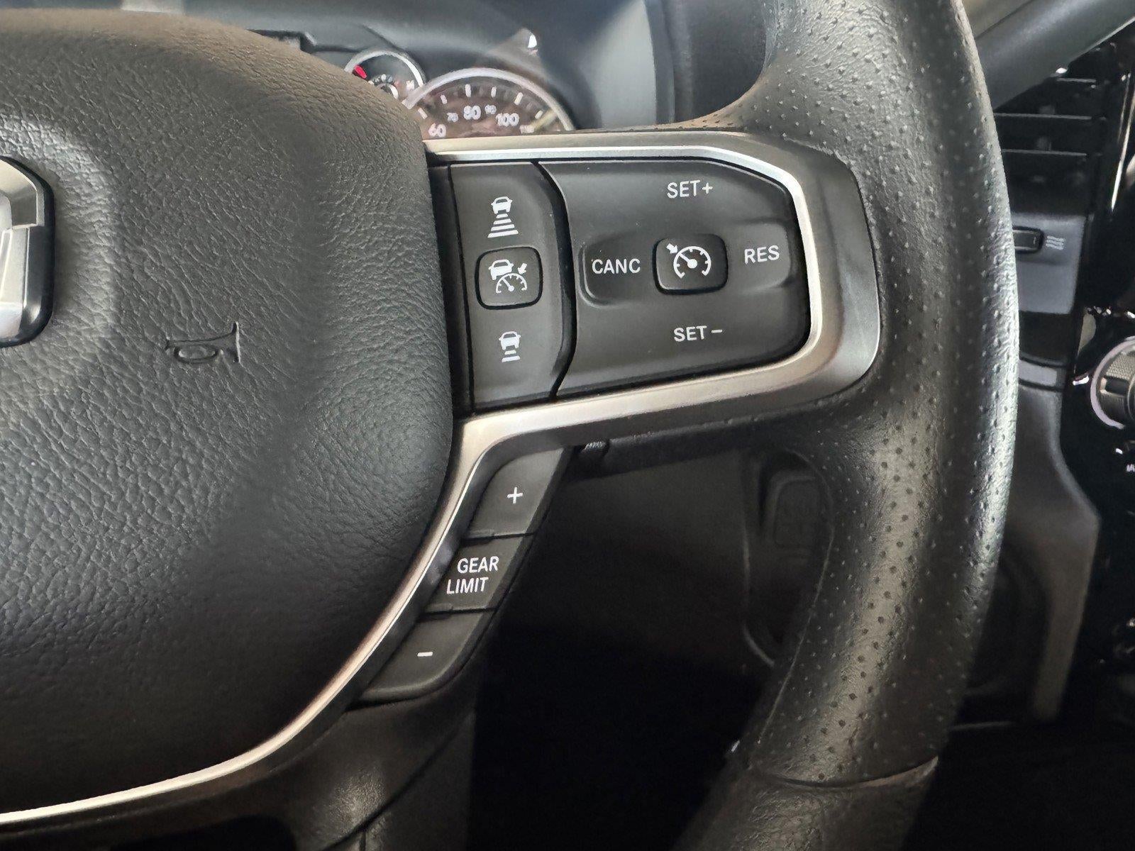 2027 RAM Ram 2500 RAM 2500 TRADESMAN CREW CAB 4X4 6'4' BOX