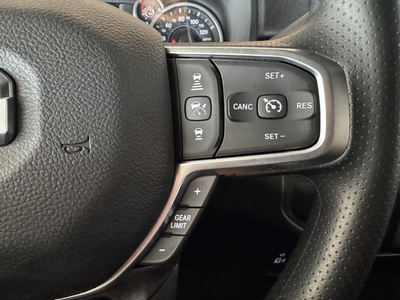 2027 RAM Ram 2500 RAM 2500 TRADESMAN CREW CAB 4X4 6'4' BOX