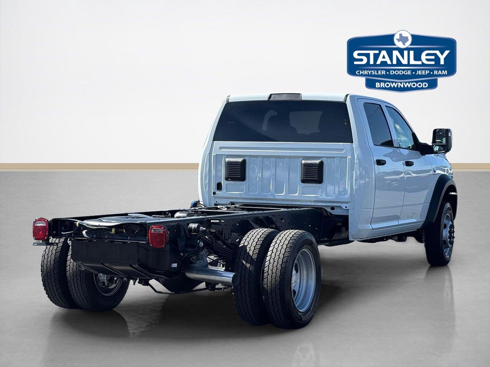 2026 RAM 4500 Chassis RAM 4500 TRADESMAN CHASSIS CREW CAB 4X4 84' CA