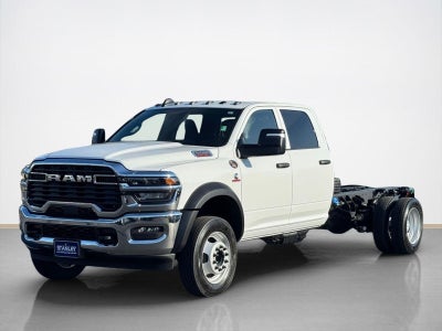 2026 RAM Ram 5500 Chassis Cab RAM 5500 TRADESMAN CHASSIS CREW CAB 4X4 84' CA