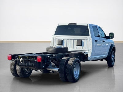 2026 RAM Ram 5500 Chassis Cab RAM 5500 TRADESMAN CHASSIS CREW CAB 4X4 84' CA