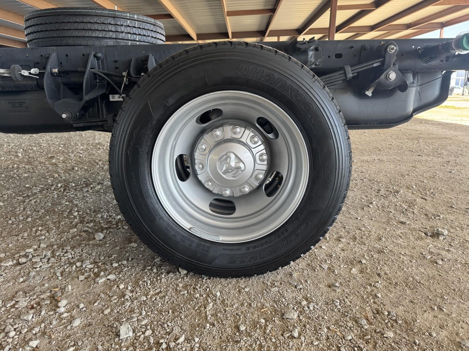 2026 RAM Ram 5500 Chassis Cab RAM 5500 TRADESMAN CHASSIS CREW CAB 4X4 84' CA