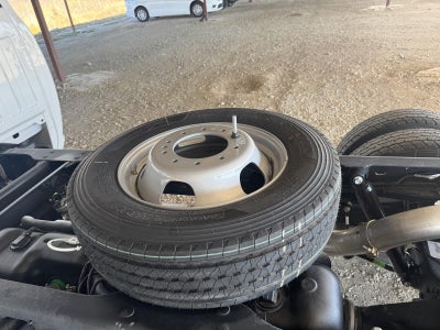 2026 RAM Ram 5500 Chassis Cab RAM 5500 TRADESMAN CHASSIS CREW CAB 4X4 84' CA