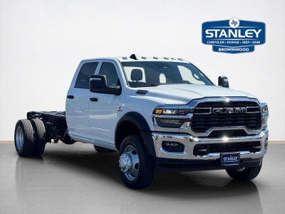 2026 RAM 5500 Chassis RAM 5500 TRADESMAN CHASSIS CREW CAB 4X4 84' CA