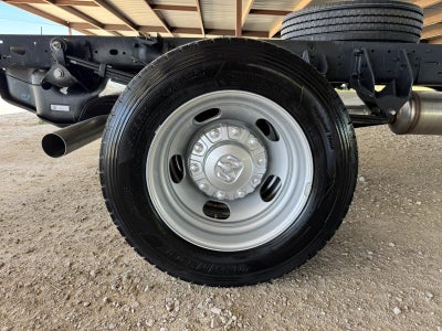 2026 RAM 5500 Chassis RAM 5500 TRADESMAN CHASSIS CREW CAB 4X4 84' CA