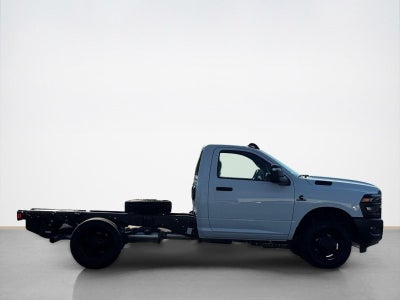 2026 RAM Ram 3500 Chassis Cab RAM 3500 TRADESMAN CHASSIS REGULAR CAB 4X4 60' CA