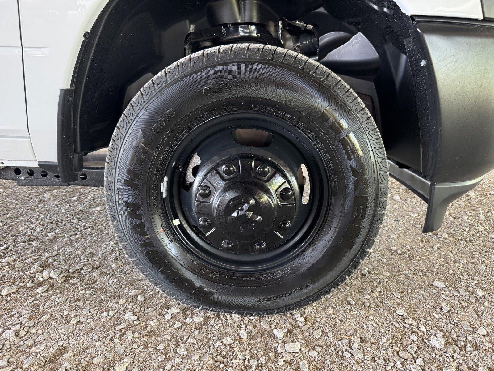 2026 RAM Ram 3500 Chassis Cab RAM 3500 TRADESMAN CHASSIS REGULAR CAB 4X4 60' CA