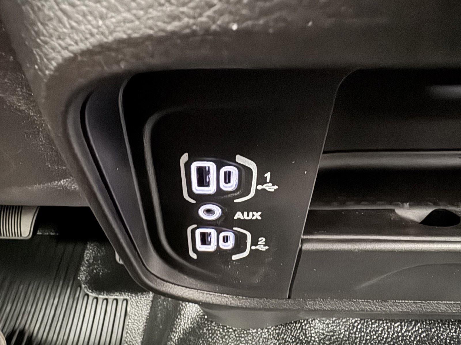 2026 RAM Ram 3500 Chassis Cab RAM 3500 TRADESMAN CREW CAB CHASSIS 4X4 60' CA