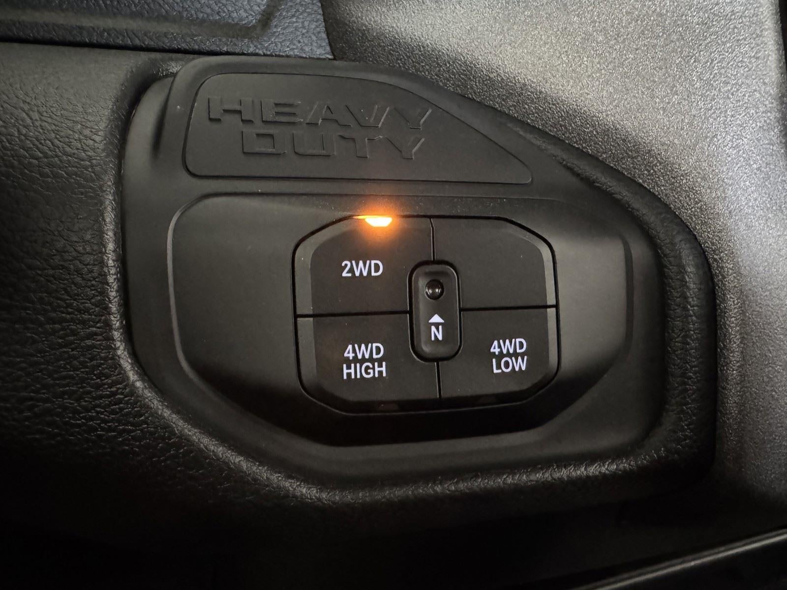 2026 RAM Ram 3500 Chassis Cab RAM 3500 TRADESMAN CREW CAB CHASSIS 4X4 60' CA